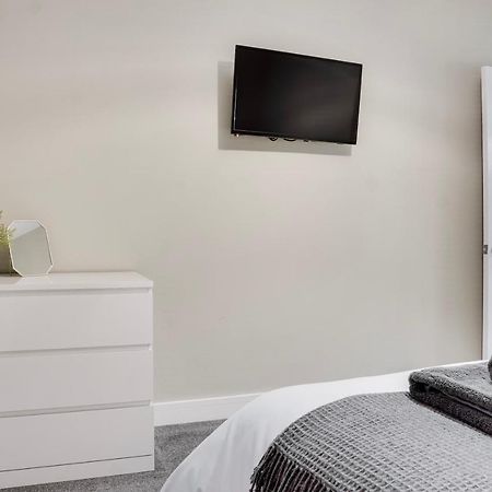 Birkenhead - 2 Bedroom House ภายนอก รูปภาพ